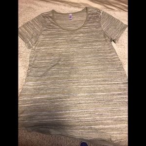 Lularoe Classic T - Large